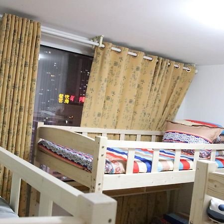 Yantai Music Theme Youth Hostel Zewnętrze zdjęcie